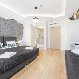 Aparthotel Six Gdansk
